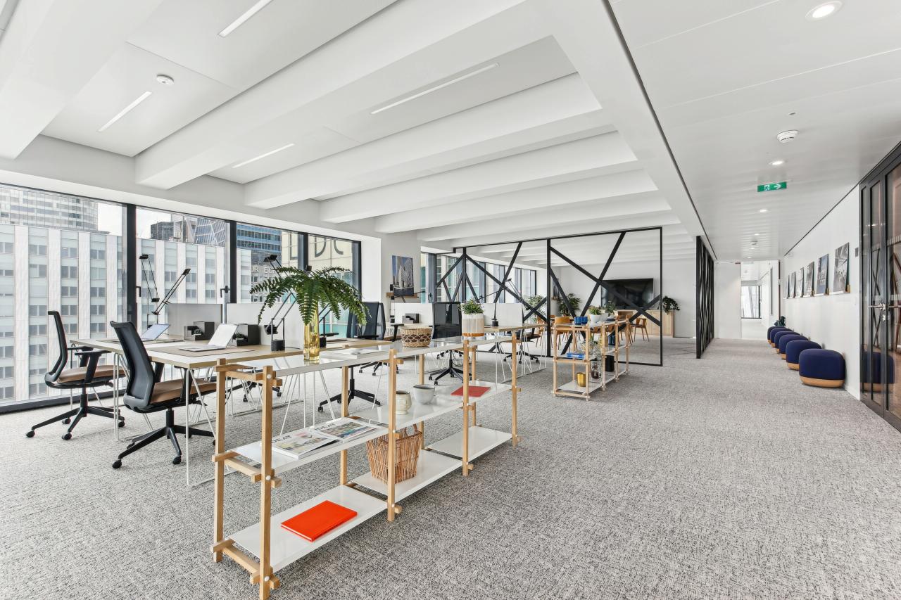 Bureau La Défense 13107m² Location bureau Courbevoie Hauts-de-Seine OLBUR2100316 10